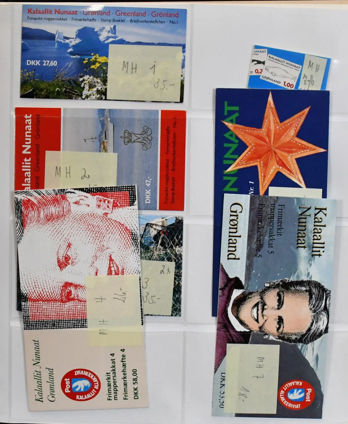 Greenland, 1960-2000, mint complete to overcomplete collection in SAFE-Dual pre-printed album, additionally with booklets. Mi. 1600,-