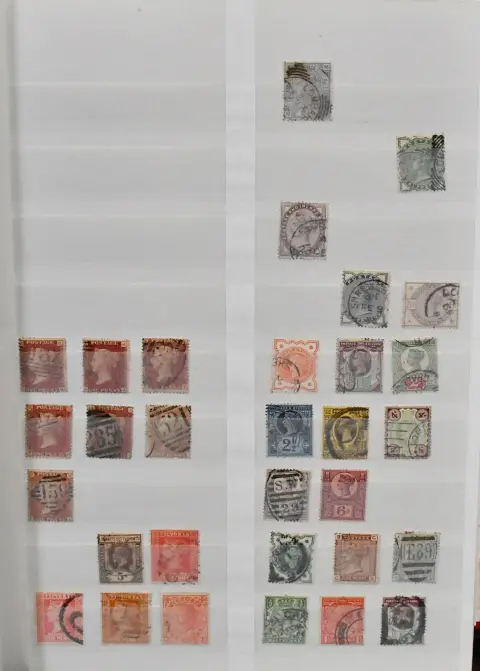 Great Britain, 1854-2006, collection in both conditions in two albums, including some Victoria heads and complete issues from the 1960s (partly mint), plus Channel Islands with much Guernsey and Jersey, as well as some regional stamps