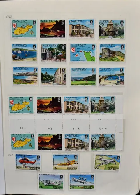Alderney, MNH complete collection from no. 1 to end of 2001, additionally with some gutter pairs, including no. 13/17, 26/36, 49/53 etc.
