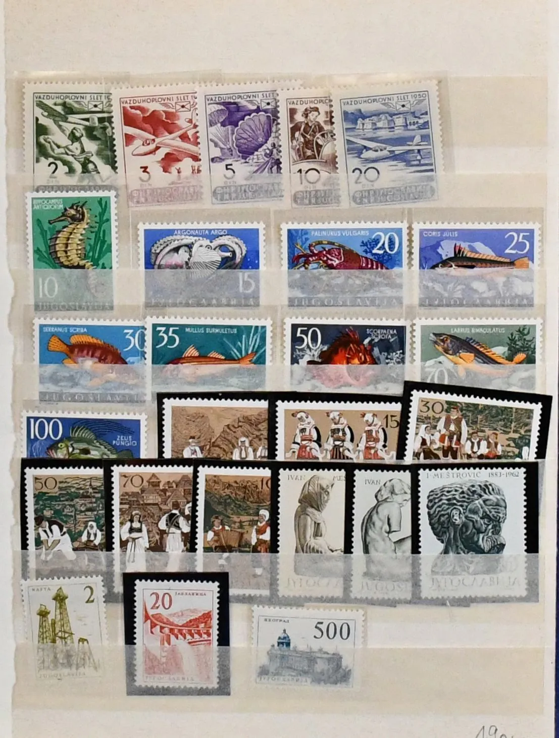 Yugoslavia, MNH collection with many complete sets from the 50s/60s, including no. 611/15, 795/803, 973/89 etc., in e-book