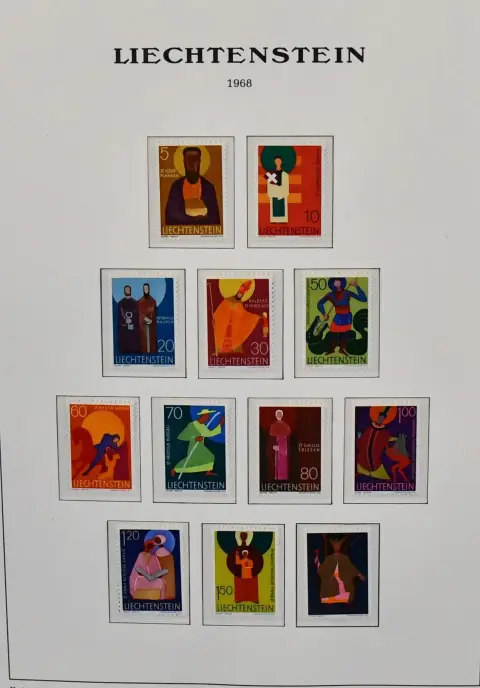 Liechtenstein, 1968/1986, complete mint collection, additionally with miniature sheets of no. 881/83 and 903, on pre-printed pages. Mi. 700,-