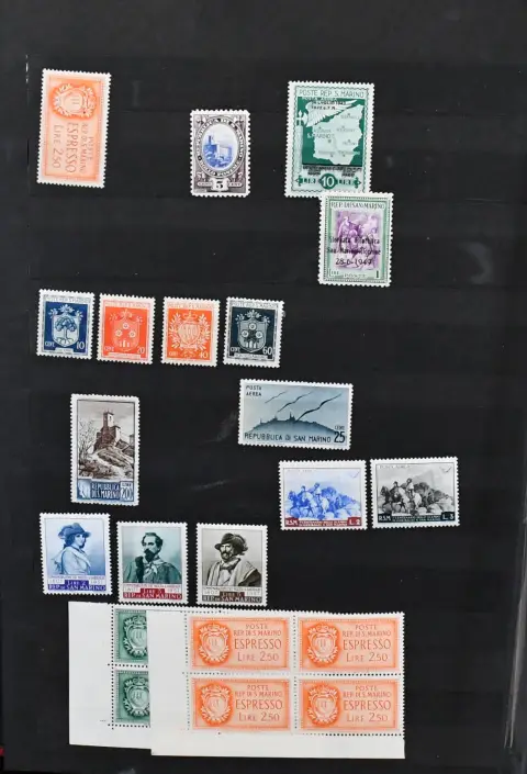 San Marino, 1894-1983, Bestand in beiden Erhaltungen in zwei Lagerbüchern, ab den 1950er Jahren gut besetzt, u.a. mit postfr. Einheiten, Bogenecken,…