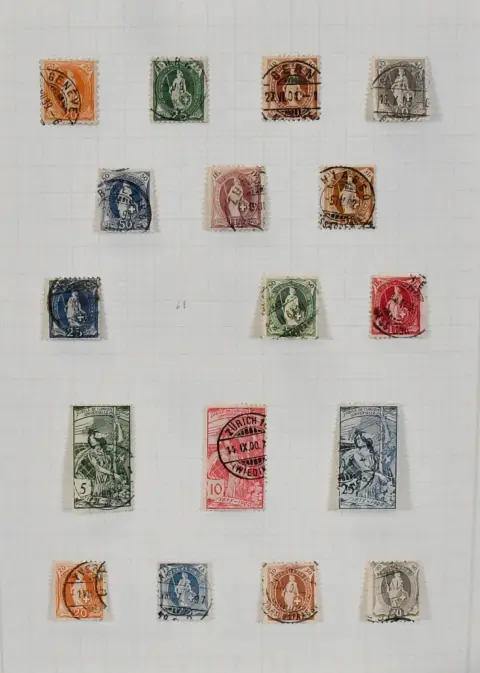 Švýcarsko, cca 1900-1981, sbírka ve všech kvalitách na listech, od sedící Helvetie, poštovních známek, Pro Juventute téměř kompletní, Bl. 2, Pro Patria kompletní, od…