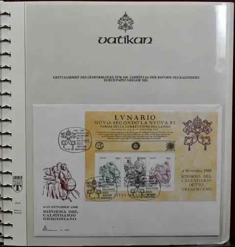 Vatikan (hauptsächlich), umfangreiche Sammlung in drei Bänden, dabei zwei Bände mit Papstreise-Belegen aus 1979-1982, mit Afrikareise etc., dazu umfangr.…