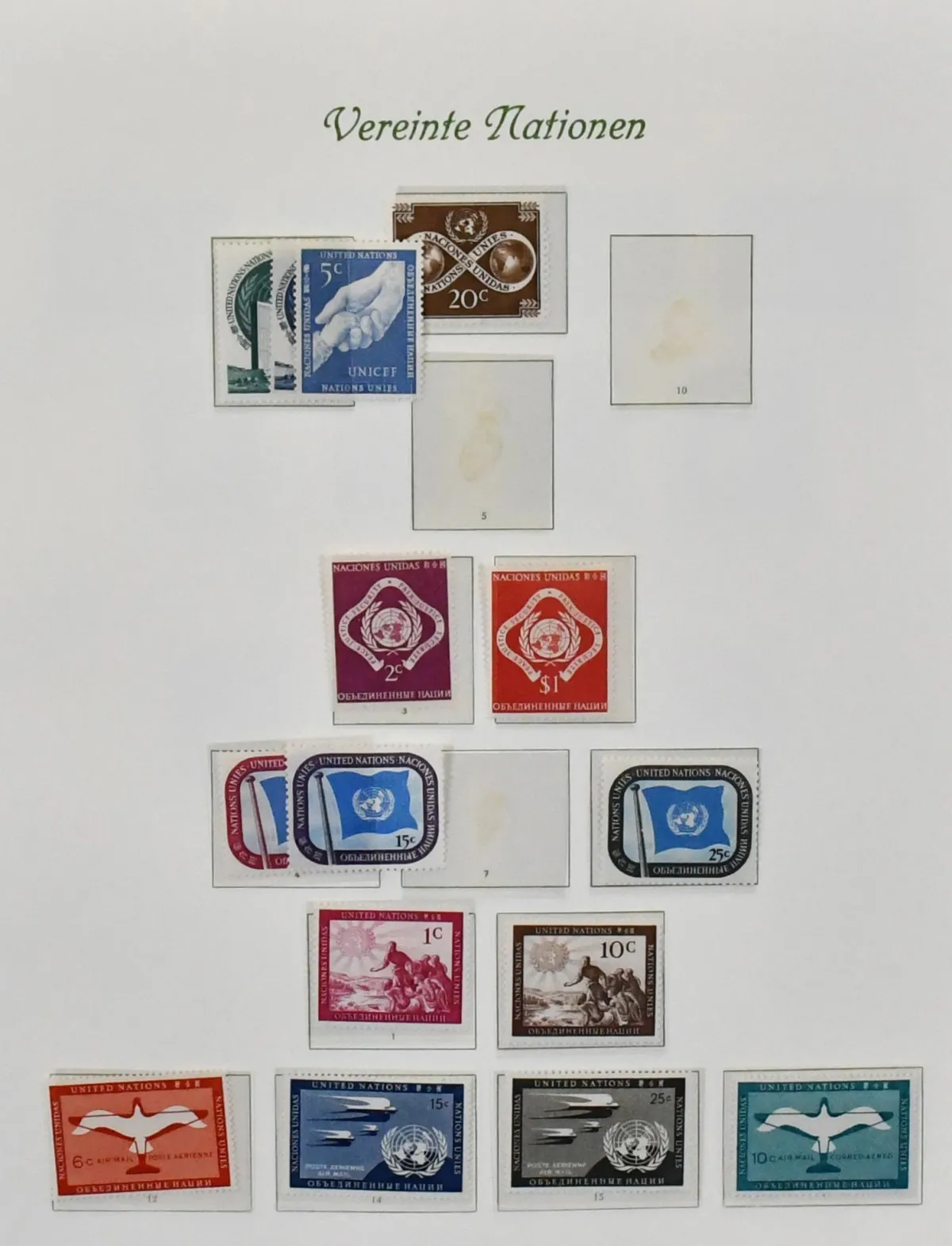 United Nations, New York, mostly mint collection, initially a few insignificant values unused, complete from 1951-1991, partly duplicated, in three Borek pre-printed albums. Includes block 1 mint, Untea mint, 85 flag sheets etc., the contained face value alone already amounts to 740,- USD.