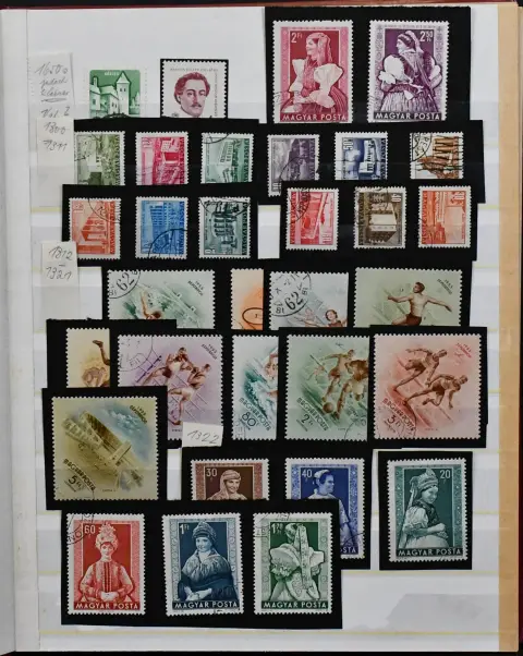 Maďarsko, 1954/1968, použitá sbírka, kompletní až na několik hodnot, včetně Bl. 24, č. 1449 na FDC atd., do roku 1964 na vlastnoručně vyrobených listech a později v zakládacím albu