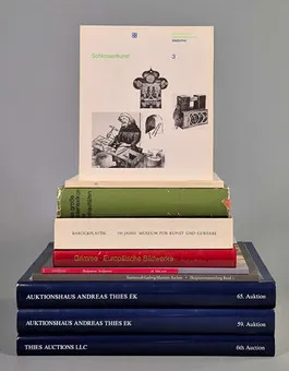 Lot veilingcatalogi en kunstboeken *Plastik* o.a.