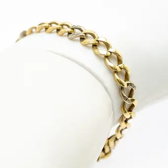 Bracelet en or.