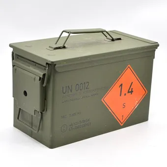 Caisse de munitions en acier NATO 5,56x45 mm balle blindée M2A1, Danemark, 2019.