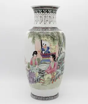 Chinese Famille Rose porcelain vase with figures and garden scene, Qianlong mark (approx. 1900–1950).