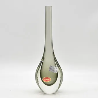 MURANO DESIGNERVASE, KRISTALLGLAS, SOMMERSO, ITALIEN, UM 1960, MIT ZWEI ETIKETTEN.