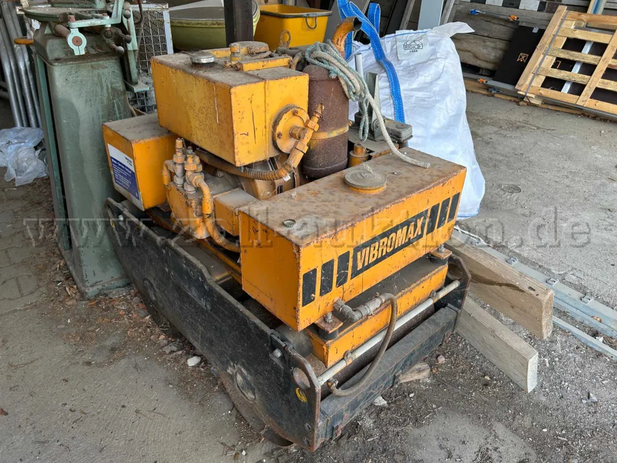 Tandem roller Losenhausen Vibromax 70