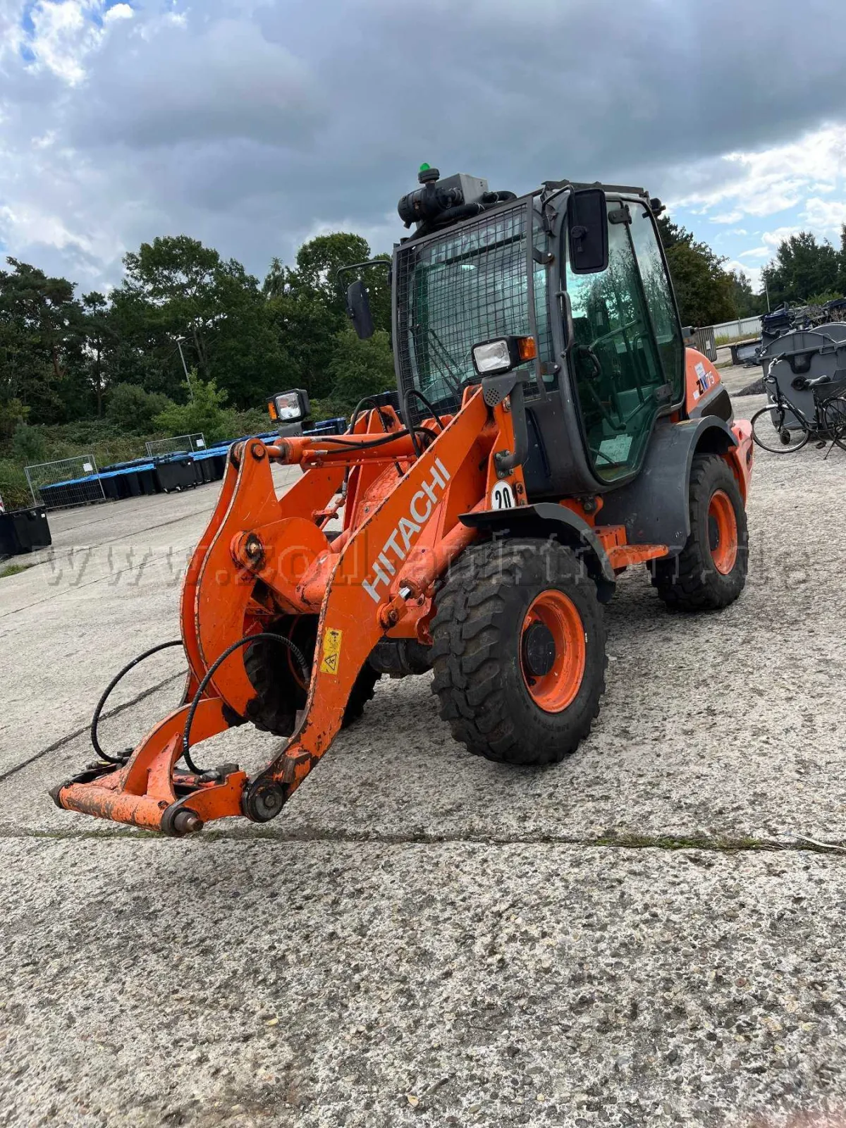 1 wheel loader Hitachi ZW75