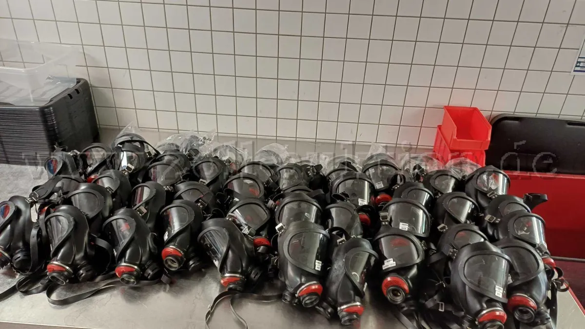 50 ademhalingsmaskers, fabrikant: Auer, type 3S (overdruk)