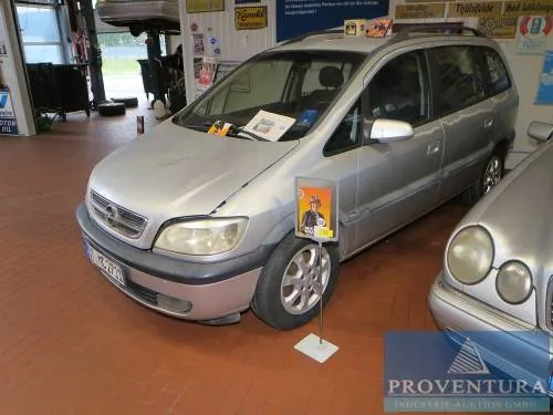 Pkw OPEL Zafira ehem. Eigentümer Mickie Krause
