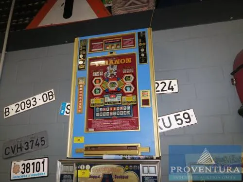 Игровой автомат TRIANON