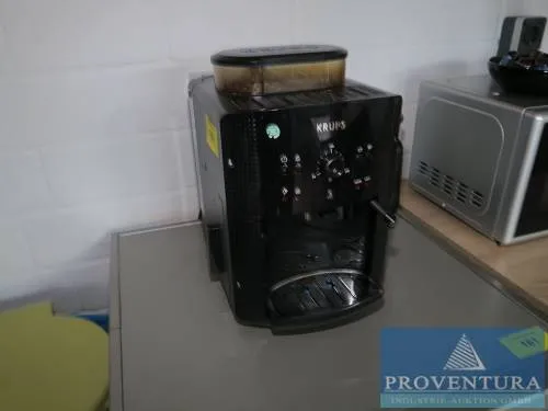 Fully automatic coffee machine KRUPS black