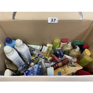 Lot of hygiene products + perfume