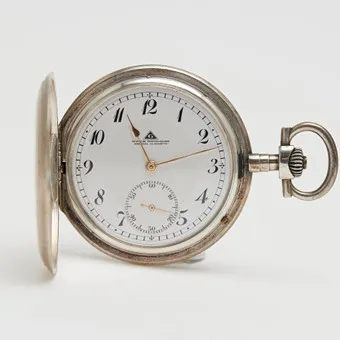 DPUG, GLASHÜTTE. Savonnette-Taschenuhr, 800er Silber, um 1922, Deutschland.