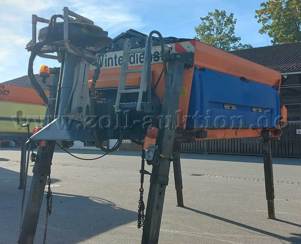 1 Gmeiner strooier STA 4000 TRC FS E