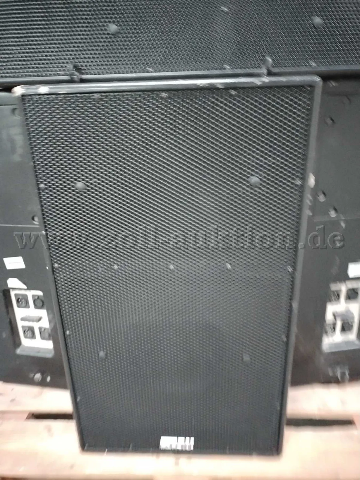 2 enceintes passives EAW KF650e