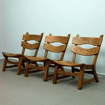 DITTMANN & CO. Awa Radbound, drei brutalistische Stühle / Kaminsessel, Eiche, 1960er Jahre, Niederlande (3).