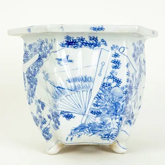 Blauw-witte cachepot, Seto Ware, Japan, 20e eeuw