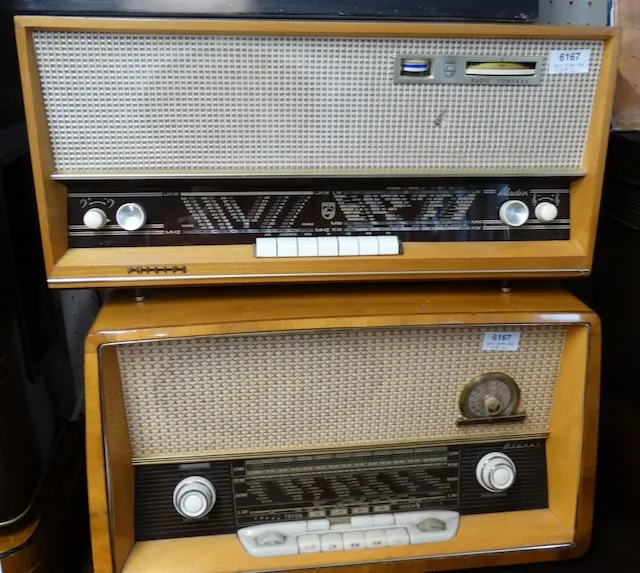 2 old radios