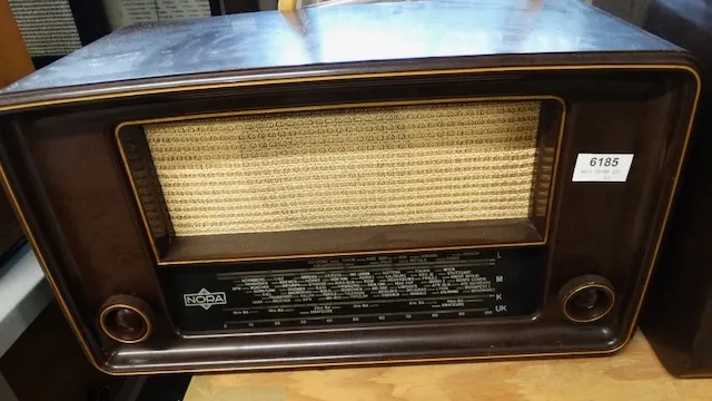 1 oude radio