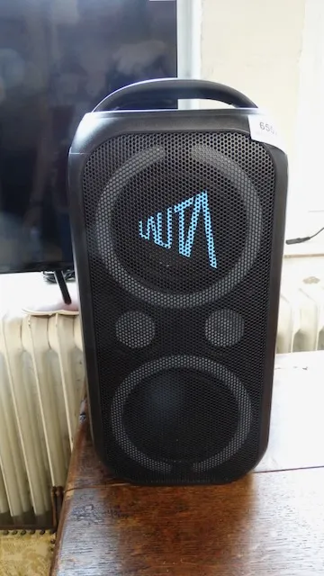 1 Wumsbox