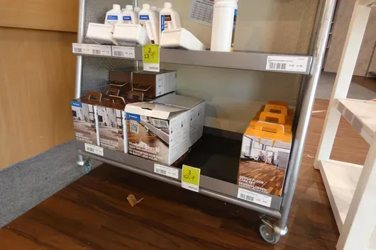 Lot de kits de nettoyage et d'entretien pour sols
