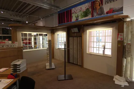 Mur d'exposition, avec contenu