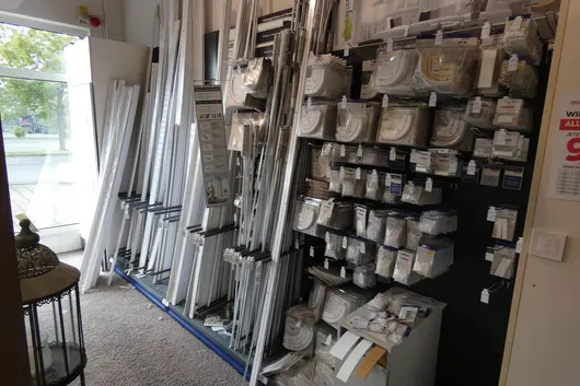 Étagère de vente, 3 cases, sans contenu