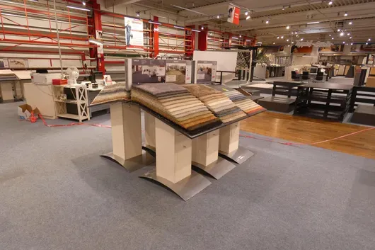 6 display stands, with contents (carpet samples)