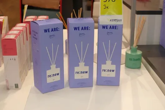 3x ipuro - Geurverspreider „re:new” met upcycled jasmijn, met geurstokjes