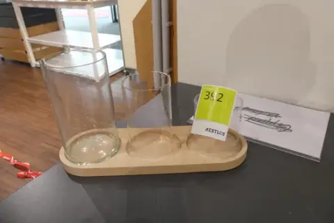 Wooden tray with 3 glasses