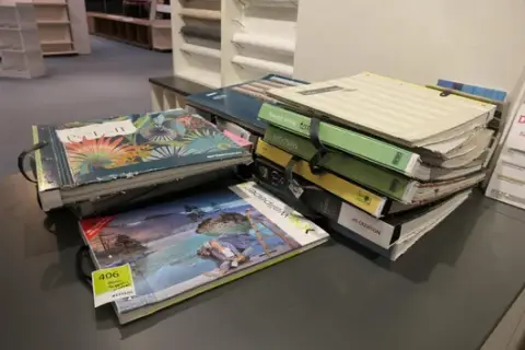 Lot d'échantillons de tapis