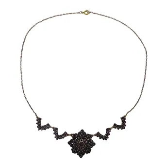 ANTIKES BÖHMISCHES GRANATCOLLIER.