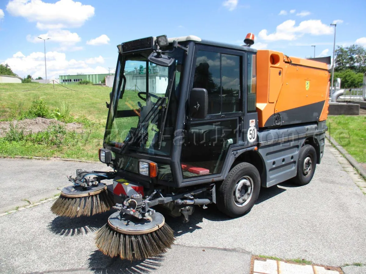 1 zametací stroj Schmidt Swingo 200