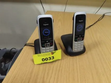 2 cordless phones, brand: Gigaset