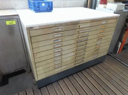 1 drawing cabinet, 10 drawers