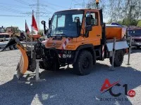 Unimog U300 met winterdienstuitrusting