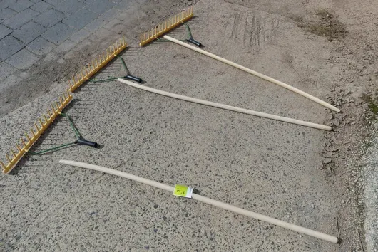 3x Râteaux