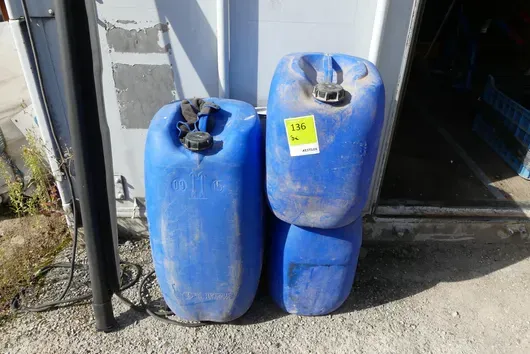 3x Kanister