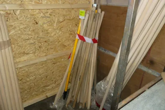 Lot de manches d'outils