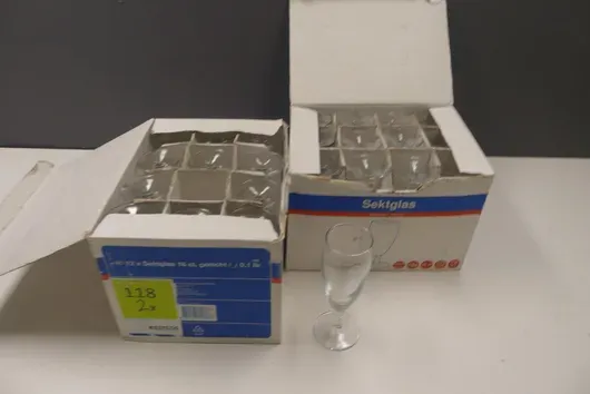 Partij champagneglazen