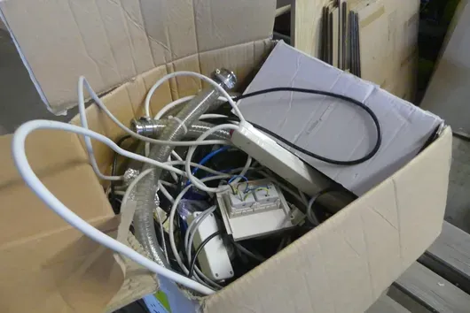 Cable assortment (cables, hoses, power strip, connection box)