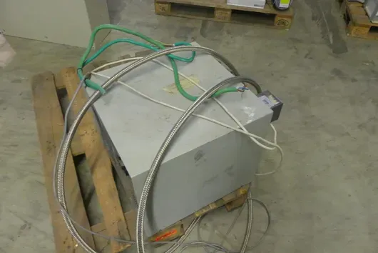 CTI-Cryogenics - Helium Compressor