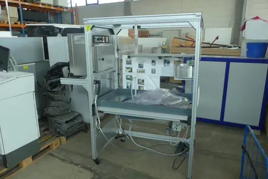 Memmert - Cleaning station, aluminium profiles