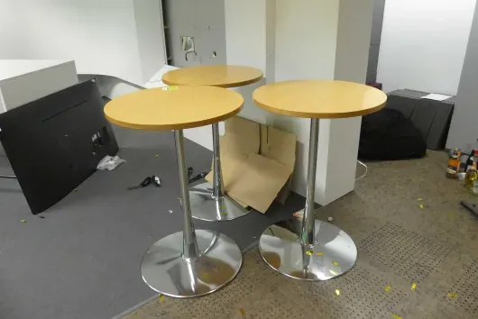3x Stehtisch